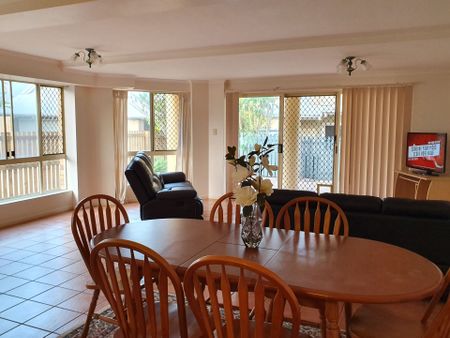 Amazing Location - Private Access to the Beach - Photo 5