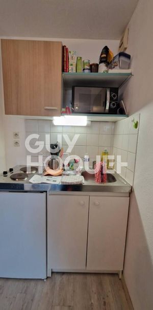 Appartement meublé de 18 m² avec parking en sous-sol - Photo 1
