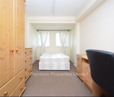 4 Bedroom Student Leeds Properties - Photo 6