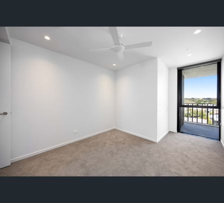 501/62 Memorial Avenue, Maroochydore, Qld 4558 - Photo 4