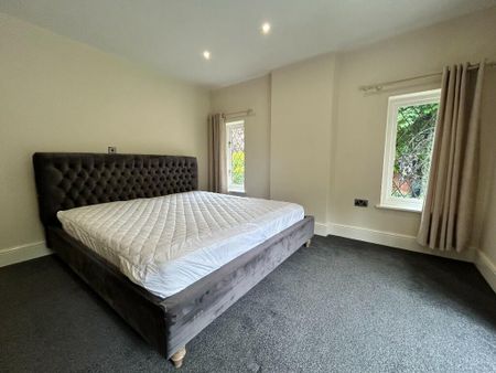 1 bedroom mews to rent - Photo 4