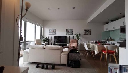 Semi-Furnished, Secure & Cosy Apartment, 2 Bdrms - Photo 2