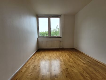 Rubingatan, Västra Frölunda - Photo 4