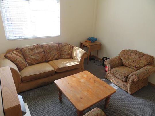 Unit B, 9 Cameron Street, Botanic, BT7 1GU - Photo 1