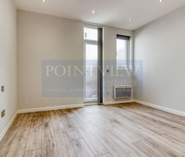 Studio to rent - Photo 2