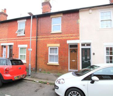 2 bedroom terraced house to rent - Photo 4