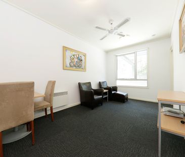 5109/570 Lygon Street, Carlton VIC 3053 - Photo 5