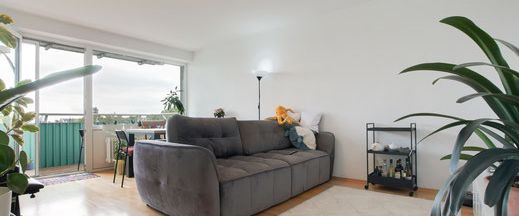 Schöne 4-Zimmer-Loftwohnung mit Balkon in Schwalbach - Foto 1