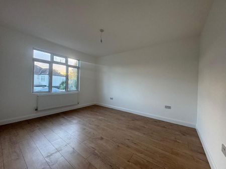 4 bedroom terraced house to rent - Photo 4