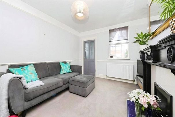2 bedroom house to rent - Photo 1