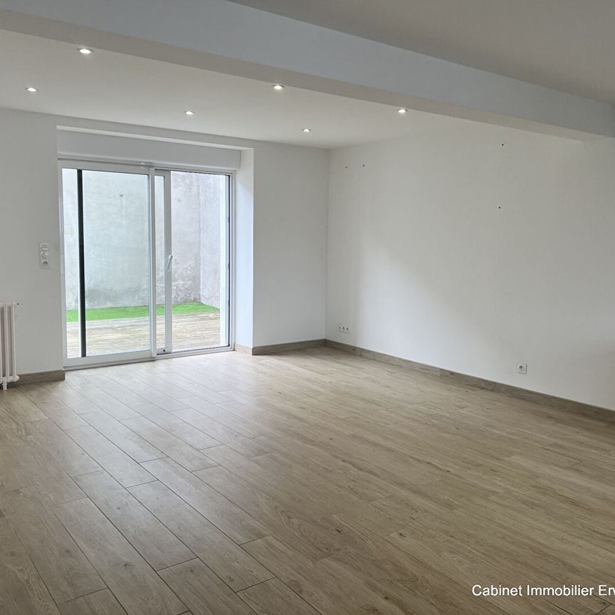 Location Maison 5 pièces 113m² - Photo 1