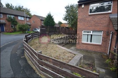 2 Bedroom Student Houses in Leeds - Photo 5