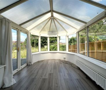 5 bedroom detached house to rent - Photo 3