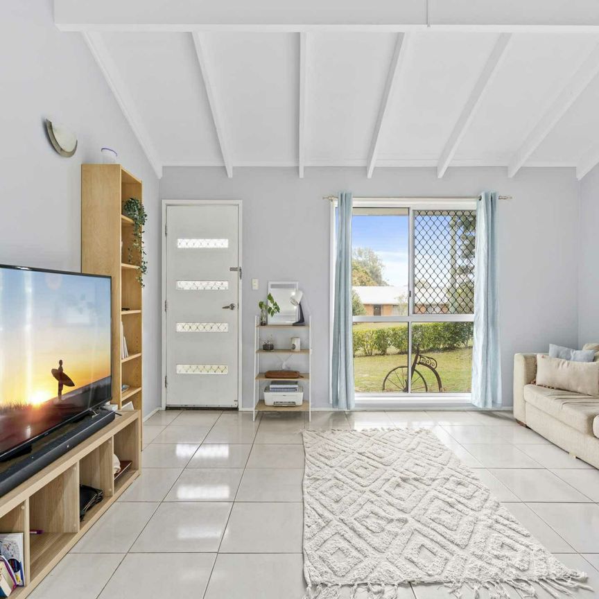 Comfortable Family Home in Eagleby | 12 Month Lease Available - Photo 1