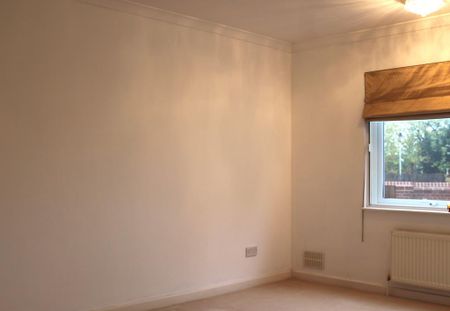 2 bedroom maisonette to rent - Photo 5
