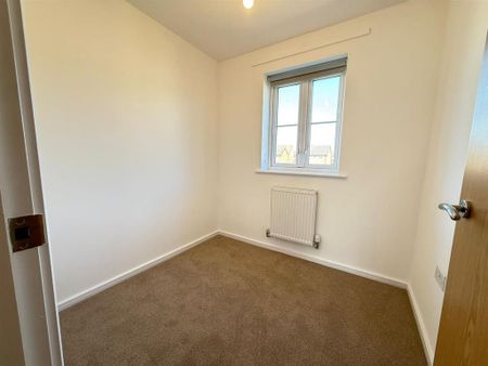 3 bedroom terraced house to rent - Photo 4
