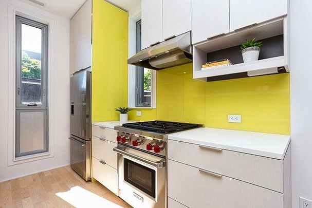 For Lease - 15 Cummings Street Unit# Th1, Toronto, Ontario - Photo 1