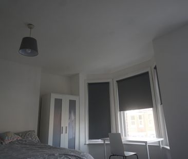 Room in a Shared House, Burlington Road, SO15 - Photo 6