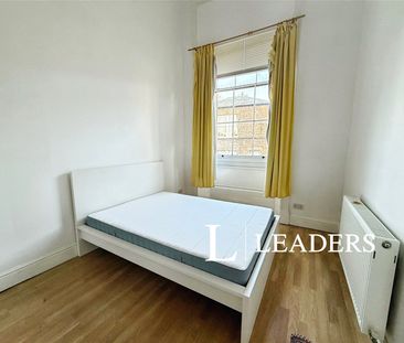 2 bedroom cottage to rent Canwick Hall, Hall Drive, Canwick, Lincol... - Photo 4