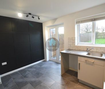 3 bedroom semi-detached house to rent - Photo 5