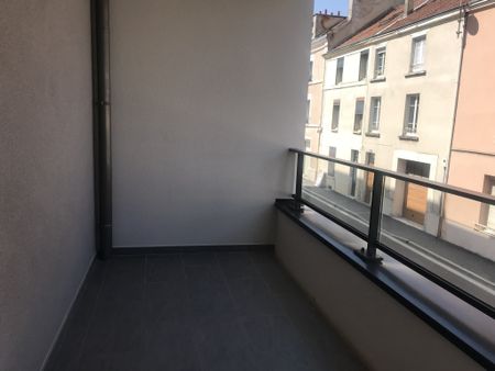 Appartement RUE MARIE CLEMENCE FOURIAUX - Photo 5