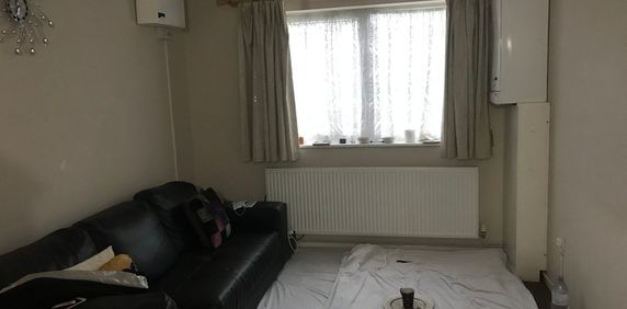 Evergreen Way - Photo 2