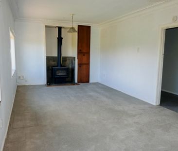 PRIVATE & COMFORTABLE - Photo 6