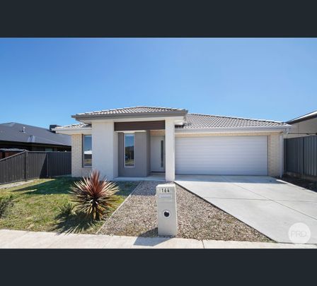 67H Dyson Drive, Alfredton, Vic 3350 - Photo 1