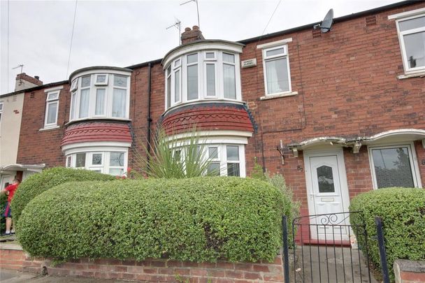3 bedroom terraced house to rent - Photo 1
