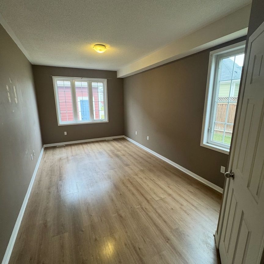 For Lease - 21 VILLAGE GATE Drive Unit# 29, Wasaga Beach, Ontario - Photo 1