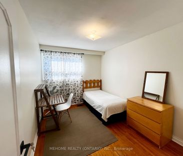 For Lease - 126 Edmonton Drive Unit# Upper, Toronto, Ontario - Photo 2