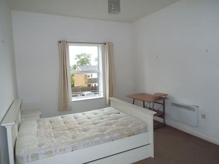 2 bedroom apartment to rent - Photo 4