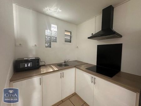 Location Maison 1 pièce 33m² ST LOUIS 97450 - Photo 3