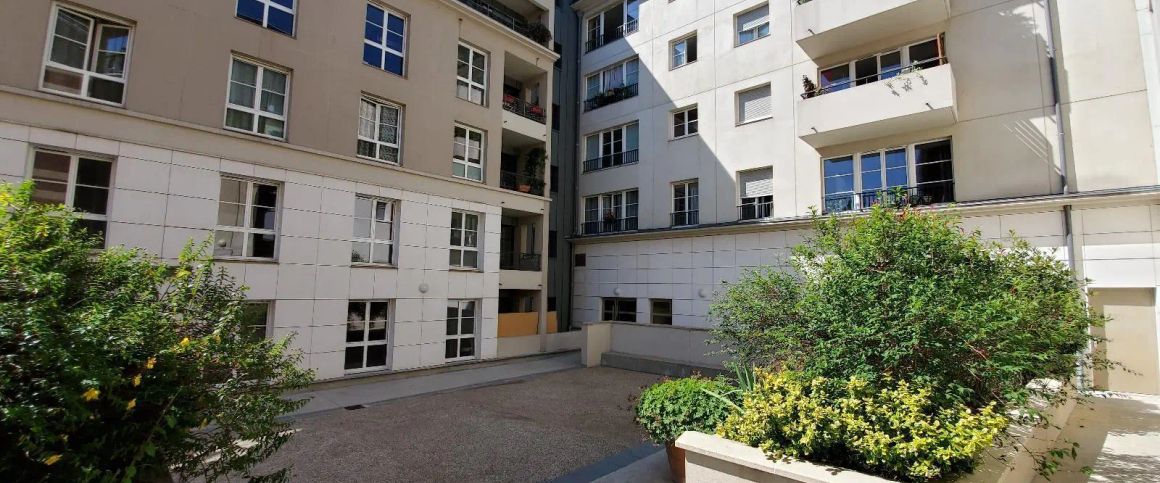 Appartement à louer 5 pièces 107.36m² - Photo 1