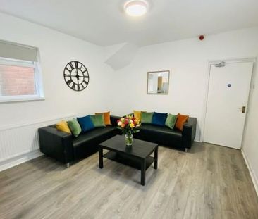 6 bedroom house to rent - Photo 4