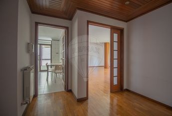 Apartamento T3 em Porto