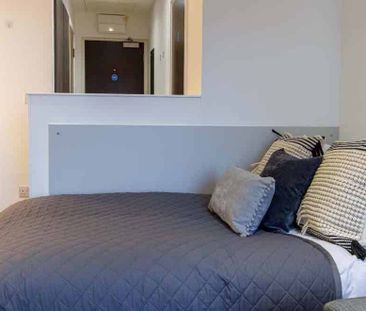 Deluxe Ensuite - Photo 1