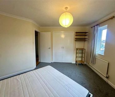 Caxton House, Deansgate Road, Reading, Berkshire, RG1 - Photo 6