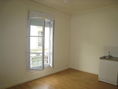 Location Appartement 1 pièce 18m² ANGERS 49100 - Photo 4