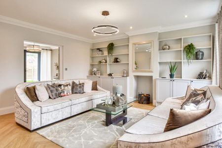 4 bedroom detached house to rent - Photo 4