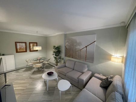 Apartamento de alquiler en Pinos-ur la Carolina, 64, La Carolina - Guadalpín - Photo 3