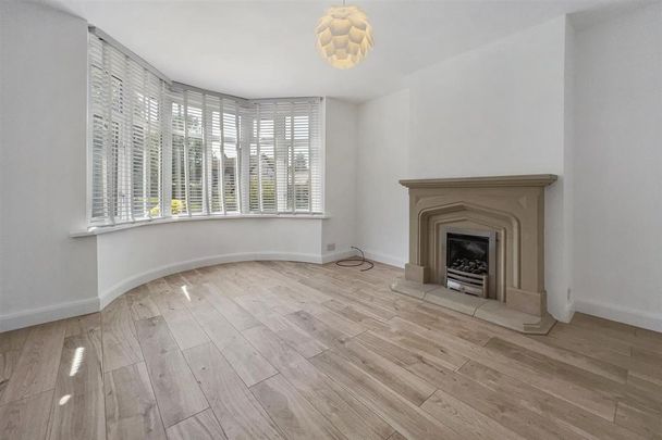 3 bedroom semi-detached house to rent - Photo 1