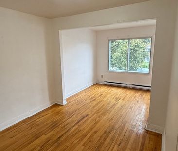 À louer / Appartement - Photo 1