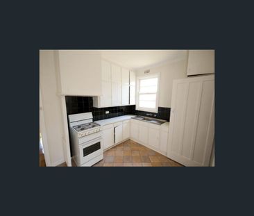 132 Valentine Street, Ivanhoe, Vic 3079 - Photo 2