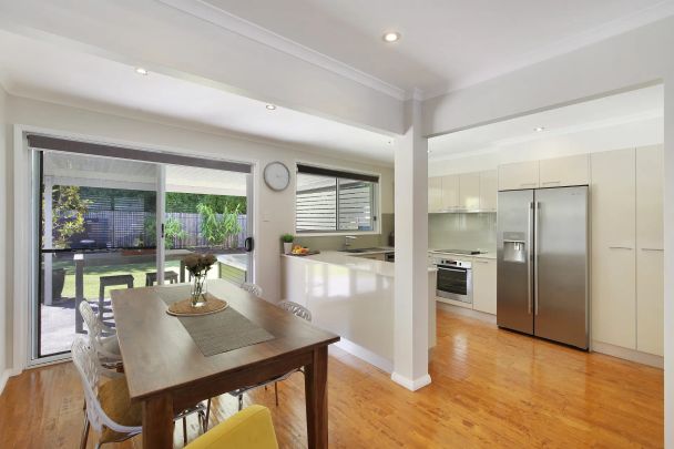 8 Byarong Avenue, Point Clare. - Photo 1