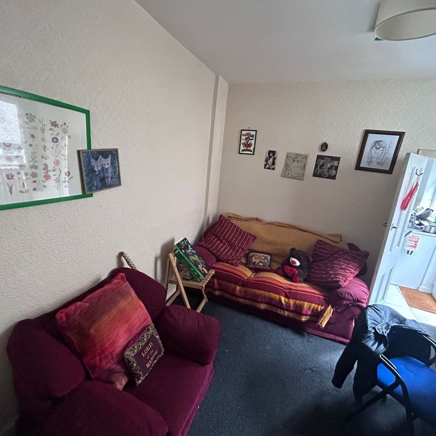 Room in a Shared House, Stanbury Avenue, BS16 - Photo 1