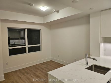 206 King Street W #1203 - Photo 5