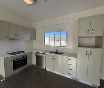 8B/161 Uriarra Road, Queanbeyan - Photo 1