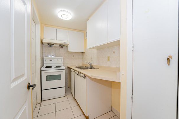 For Lease - 34 RIVER GROVE Drive Unit# Basement, Toronto, Ontario - Photo 1
