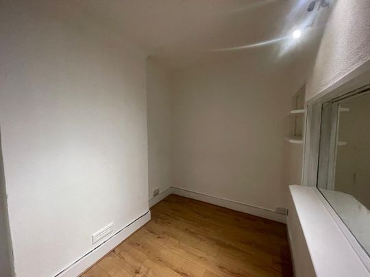 2 Bed Semi-Detached House, Churchmead Road, NW10 - Photo 1